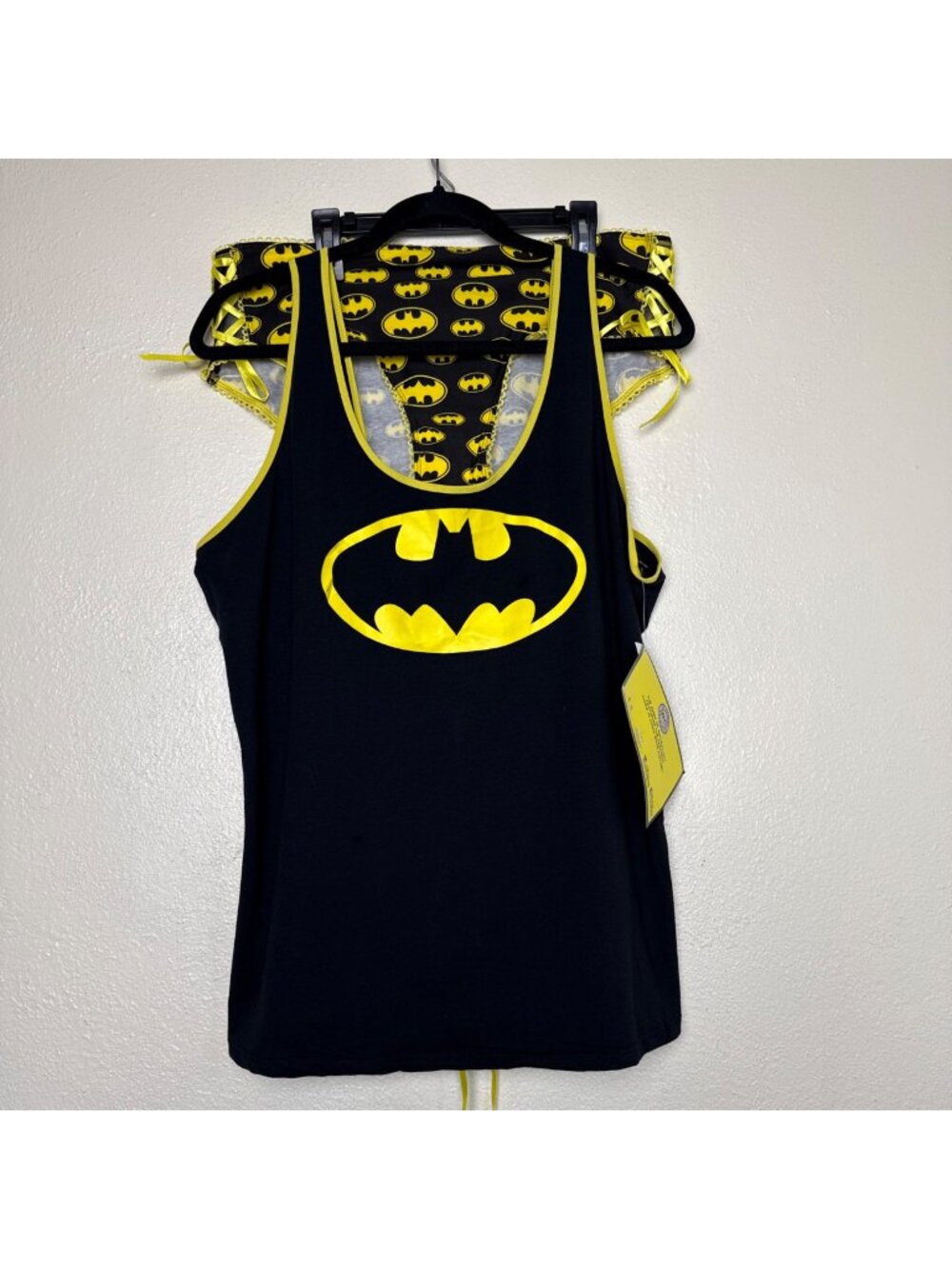 Batman Lace Back Cami & Panty Sleepwear Set 2X Black & Yellow DC Comics NWT